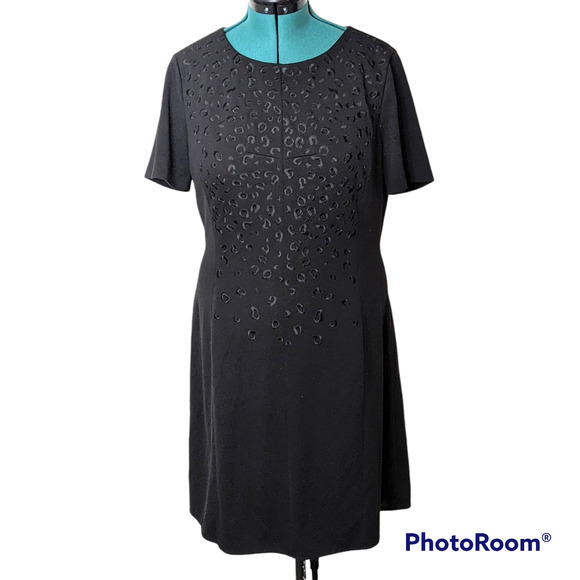 Alex Marie Black Animal Print Knee Length Dress Size 16 NWT - Picture 1 of 4